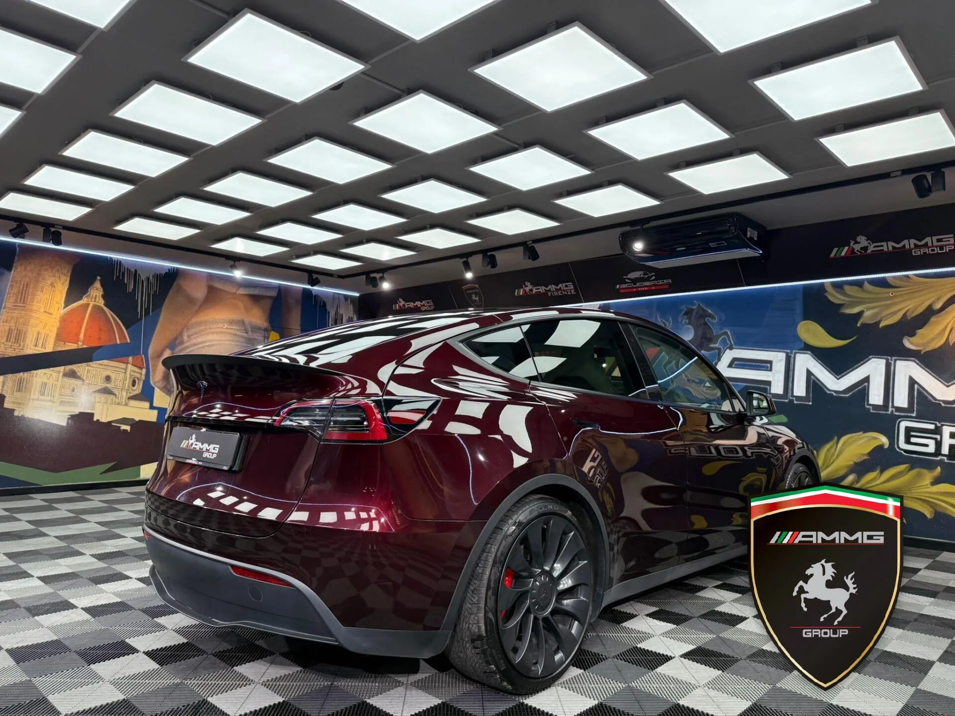 2023 Tesla Model Y Performance, 5/15