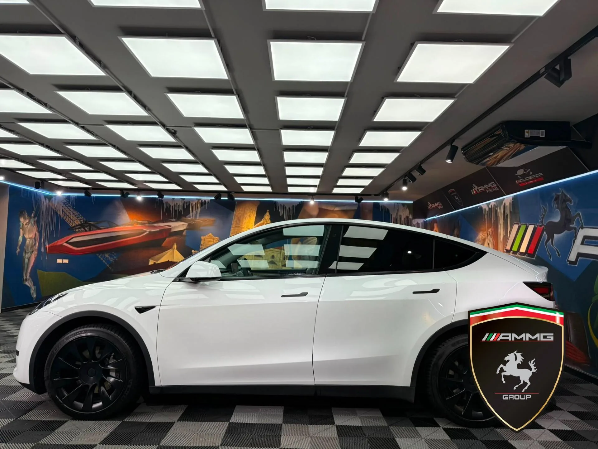 2023 Tesla Model Y RWD, 4/15