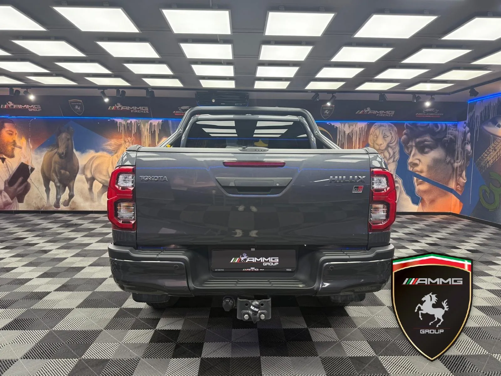 2023 Toyota Hilux GR Sport, 6/15