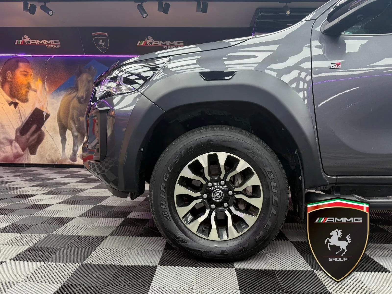 2023 Toyota Hilux GR Sport, 8/15