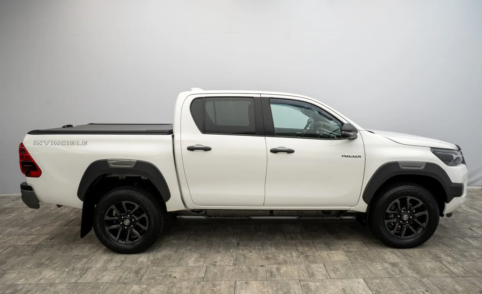 2023 Toyota Hilux Invincible, 5/30
