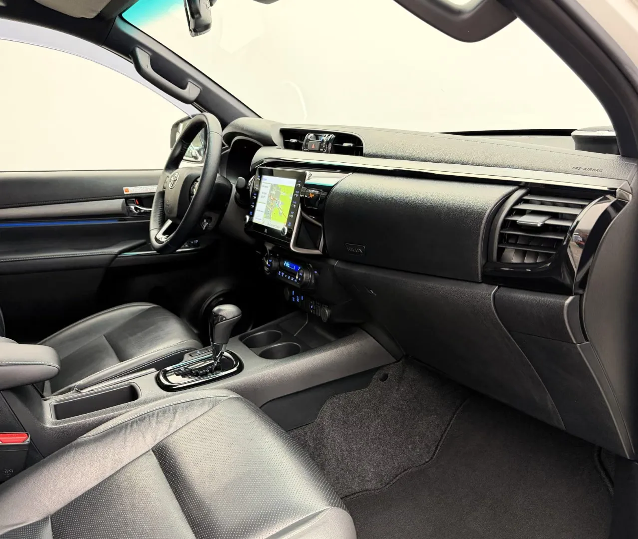 2023 Toyota Hilux Invincible, 13/30