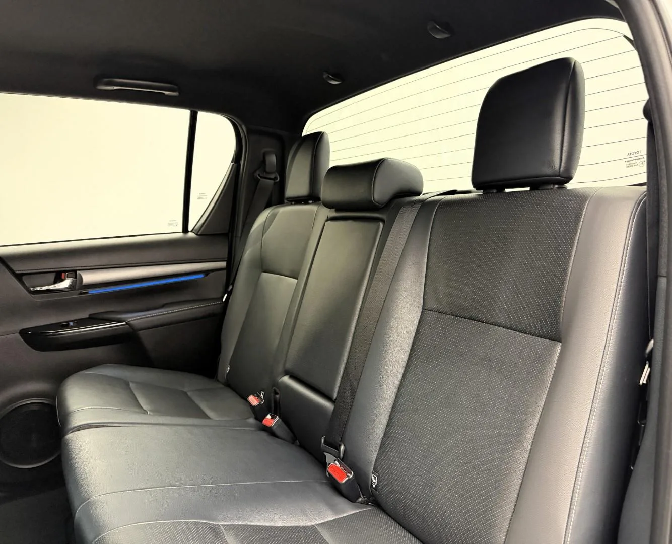 2023 Toyota Hilux Invincible, 22/30