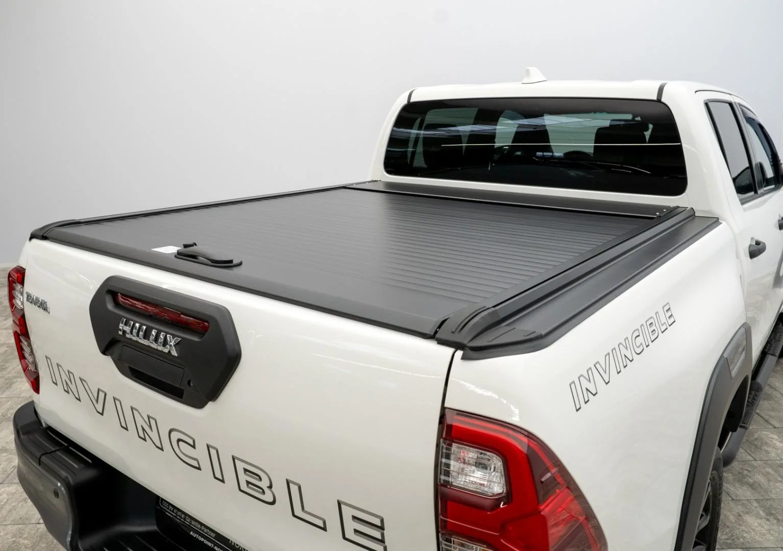 2023 Toyota Hilux Invincible, 27/30