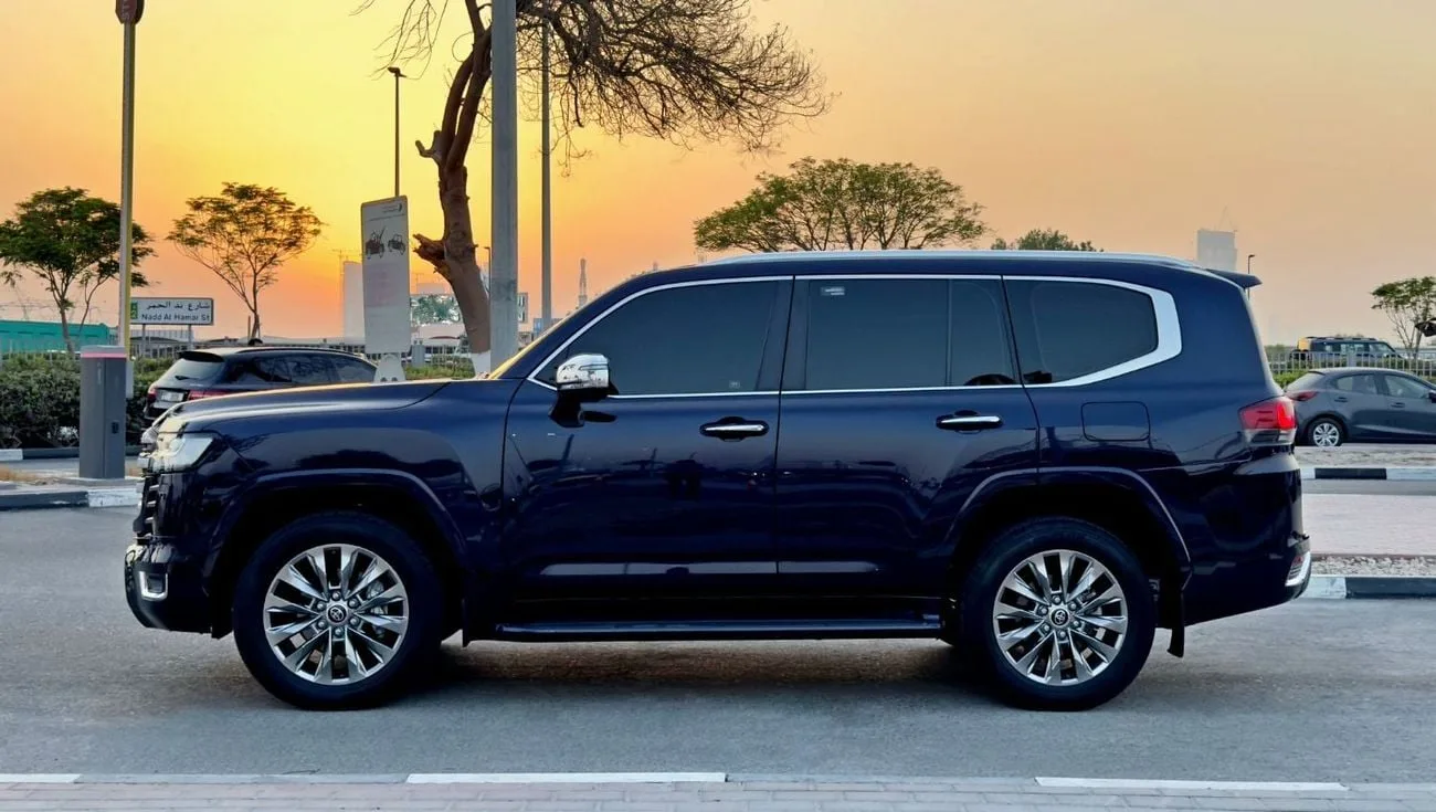 2023 Toyota Land Cruiser, 4/13