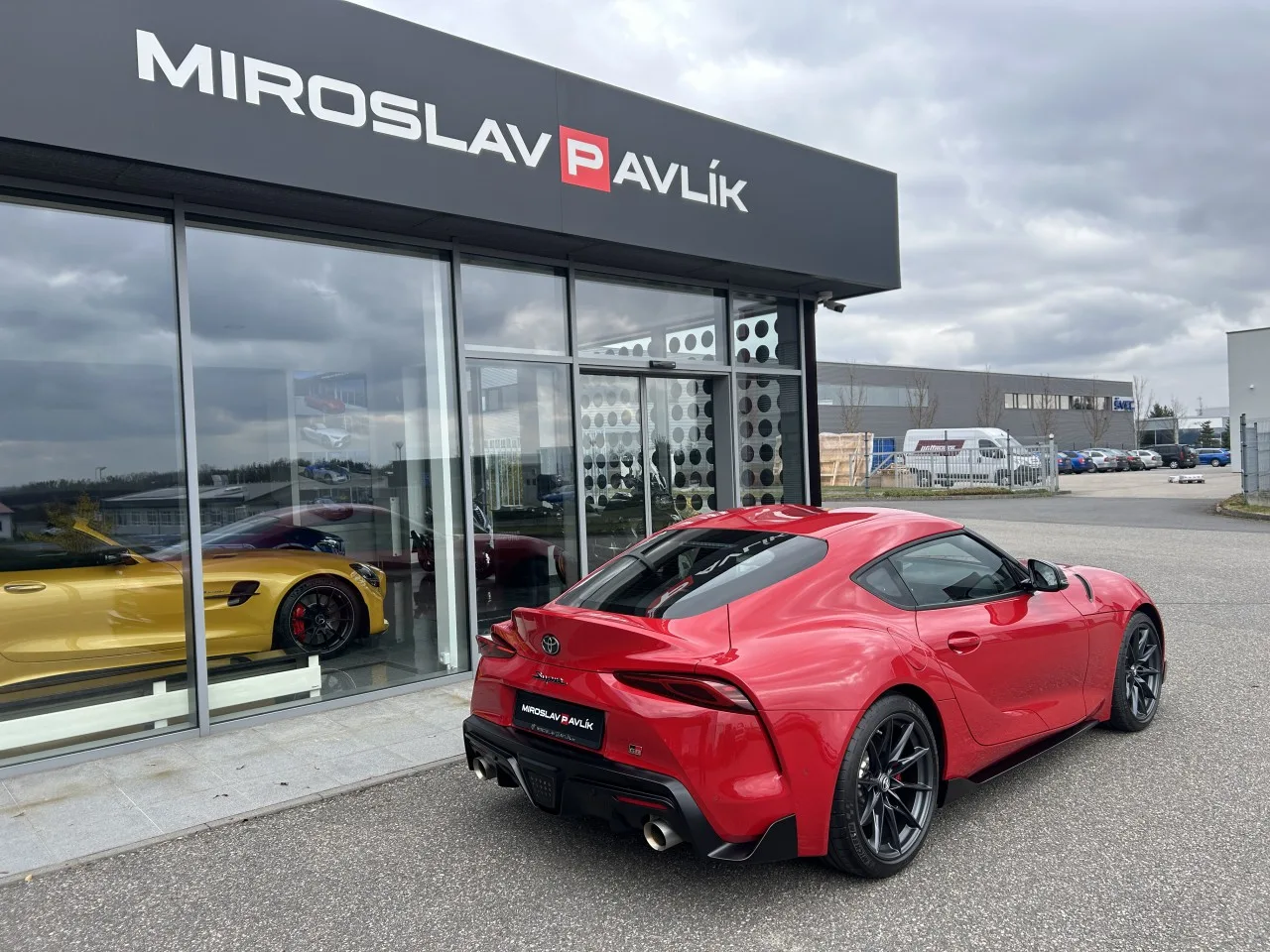 2023 Toyota GR Supra 3.0 proposée par un concessionnaire spécialisé à Písek, Tchéquie, photo 5 sur 31