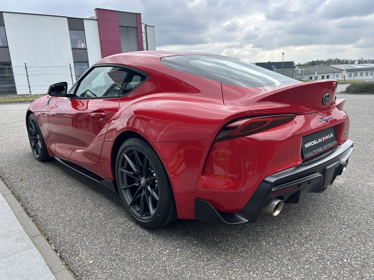 2023 Toyota GR Supra 3.0 proposée par un concessionnaire spécialisé à Písek, Tchéquie, photo 7 sur 31
