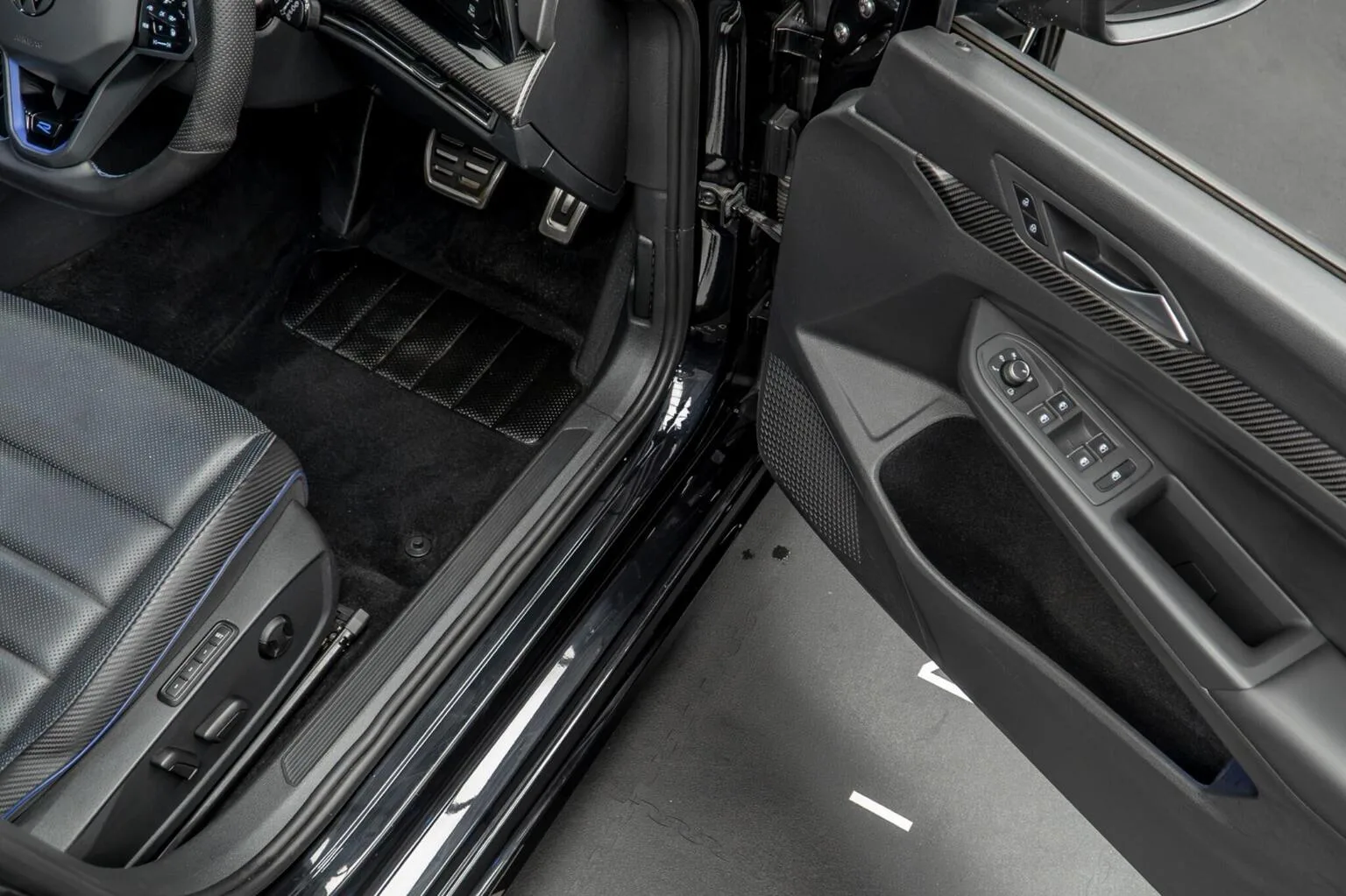 2023 Volkswagen Golf R 20 Years, 28/30