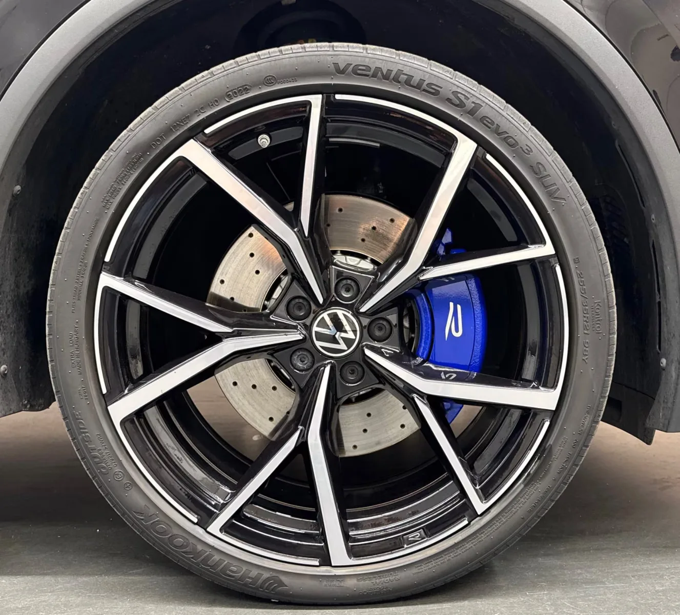 2023 Volkswagen Tiguan R, 7/19