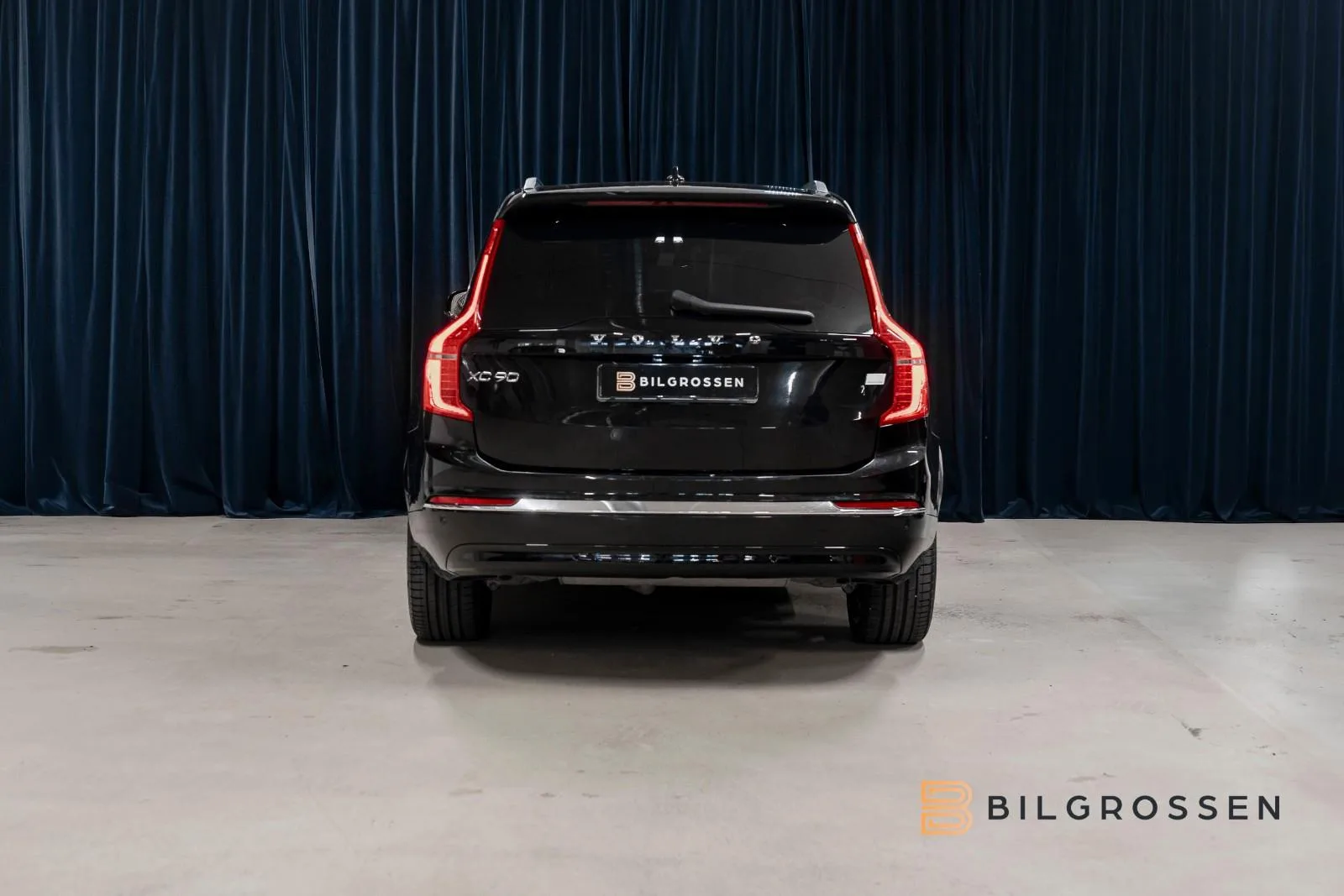 2023 Volvo XC90 Recharge T8 Ultimate Bright, 4/22