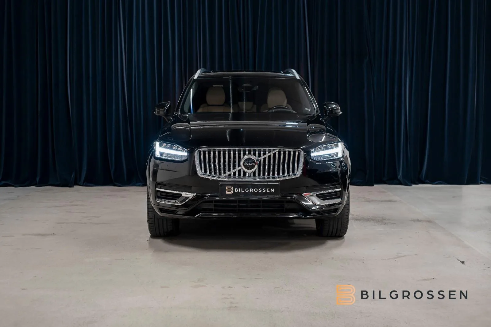 2023 Volvo XC90 Recharge T8 Ultimate Bright, 8/22