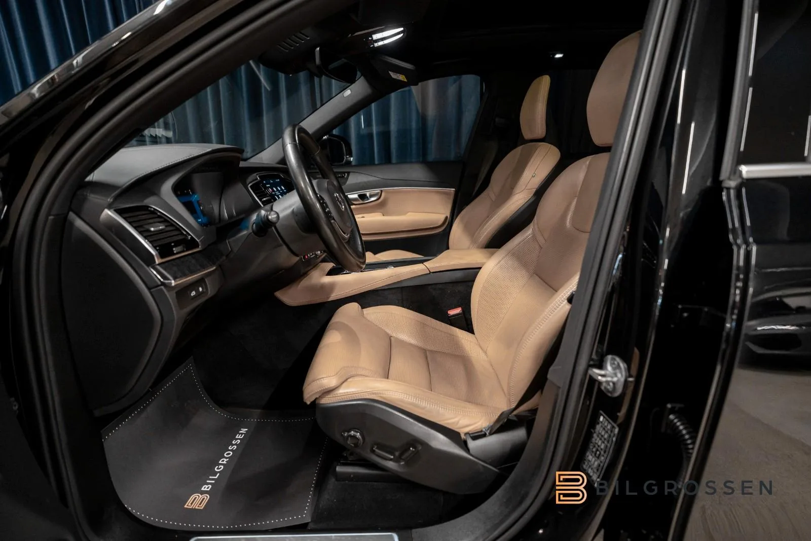 2023 Volvo XC90 Recharge T8 Ultimate Bright, 14/22