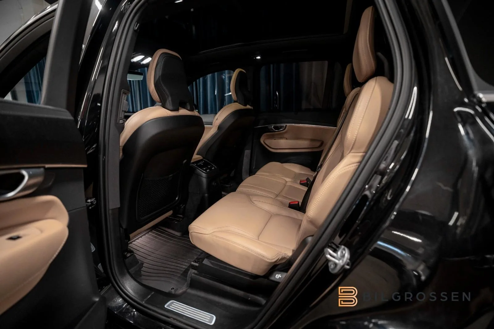 2023 Volvo XC90 Recharge T8 Ultimate Bright, 16/22