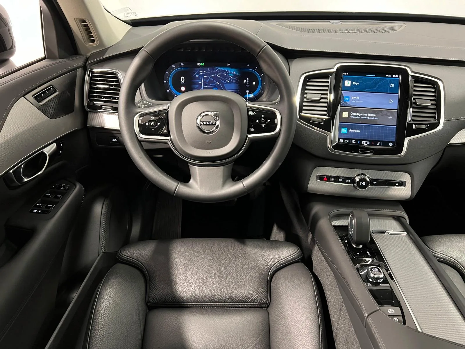 2023 Volvo XC90 B5 AWD Plus Dark, 9/24