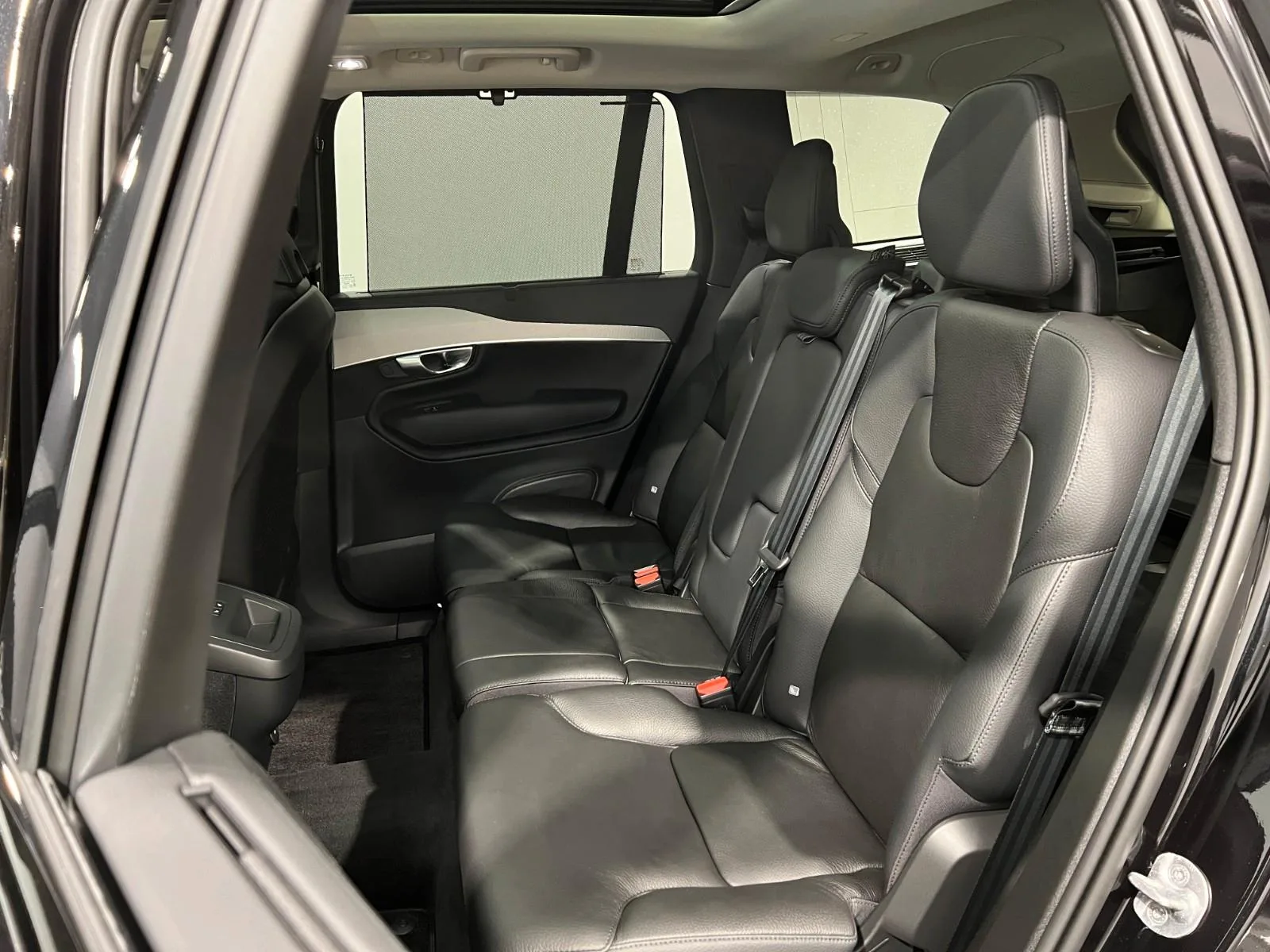 2023 Volvo XC90 B5 AWD Plus Dark, 11/24