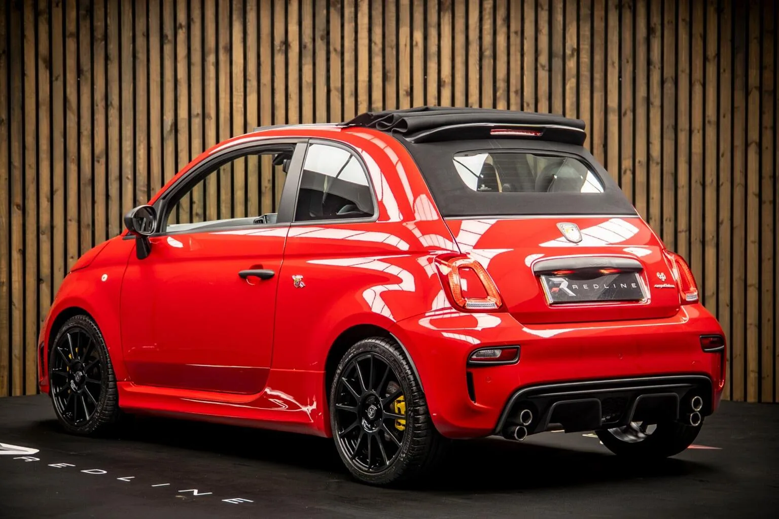 2024 Abarth 695 695C Competizione, 3/30