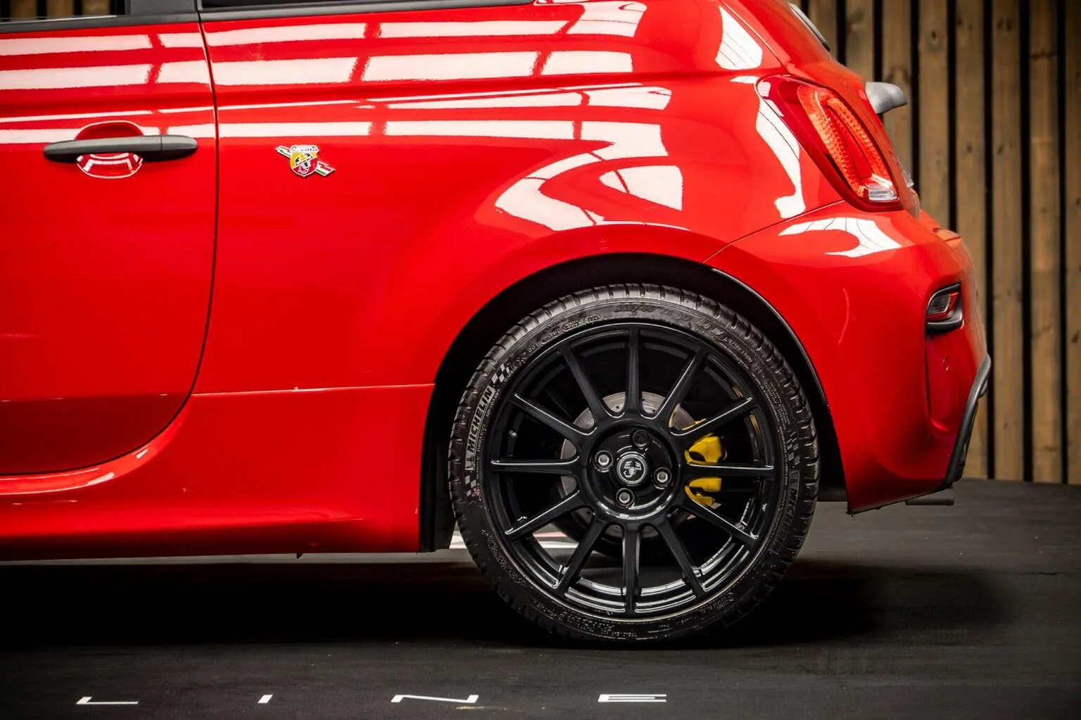2024 Abarth 695 695C Competizione, 17/30