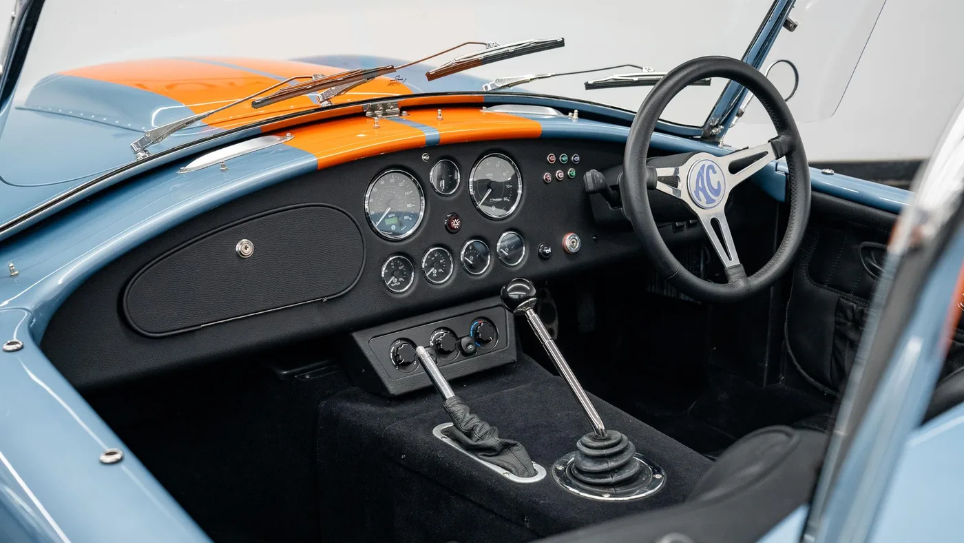 2024 AC Cobra 378 angeboten von einem Fachhändler in Swadlincote, Vereinigtes Königreich, Foto 10 von 15
