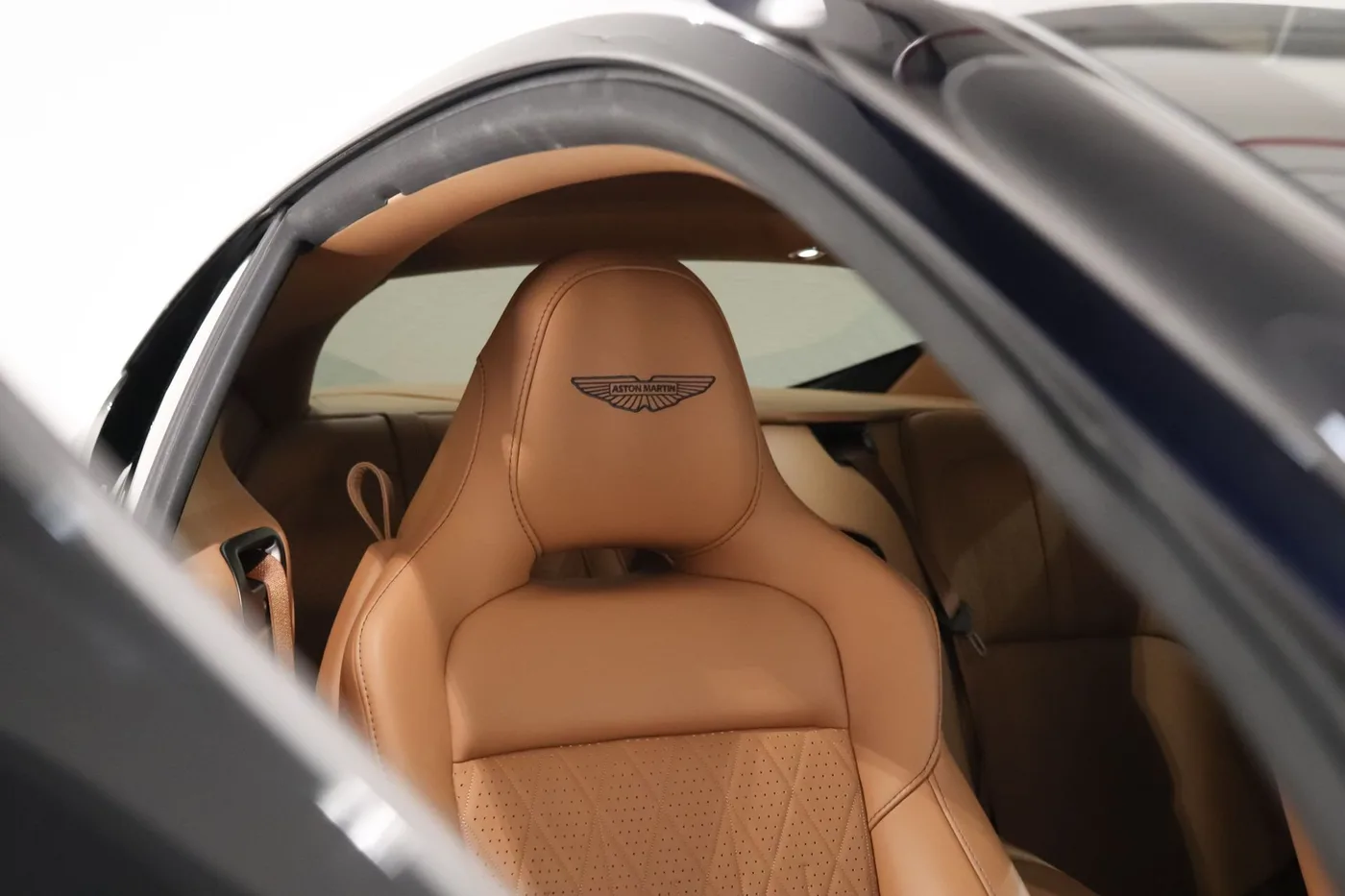 2024 Aston Martin DB12 offered by a supercar dealer in Zibido San Giacomo, Italy, photo 9 of 22