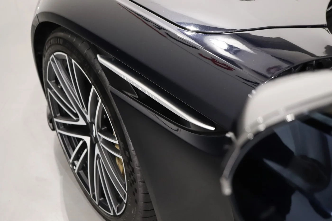 2024 Aston Martin DB12 offered by a supercar dealer in Zibido San Giacomo, Italy, photo 15 of 22
