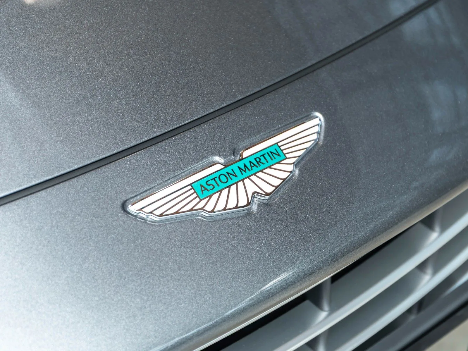 2024 Aston Martin DB12, 15/30