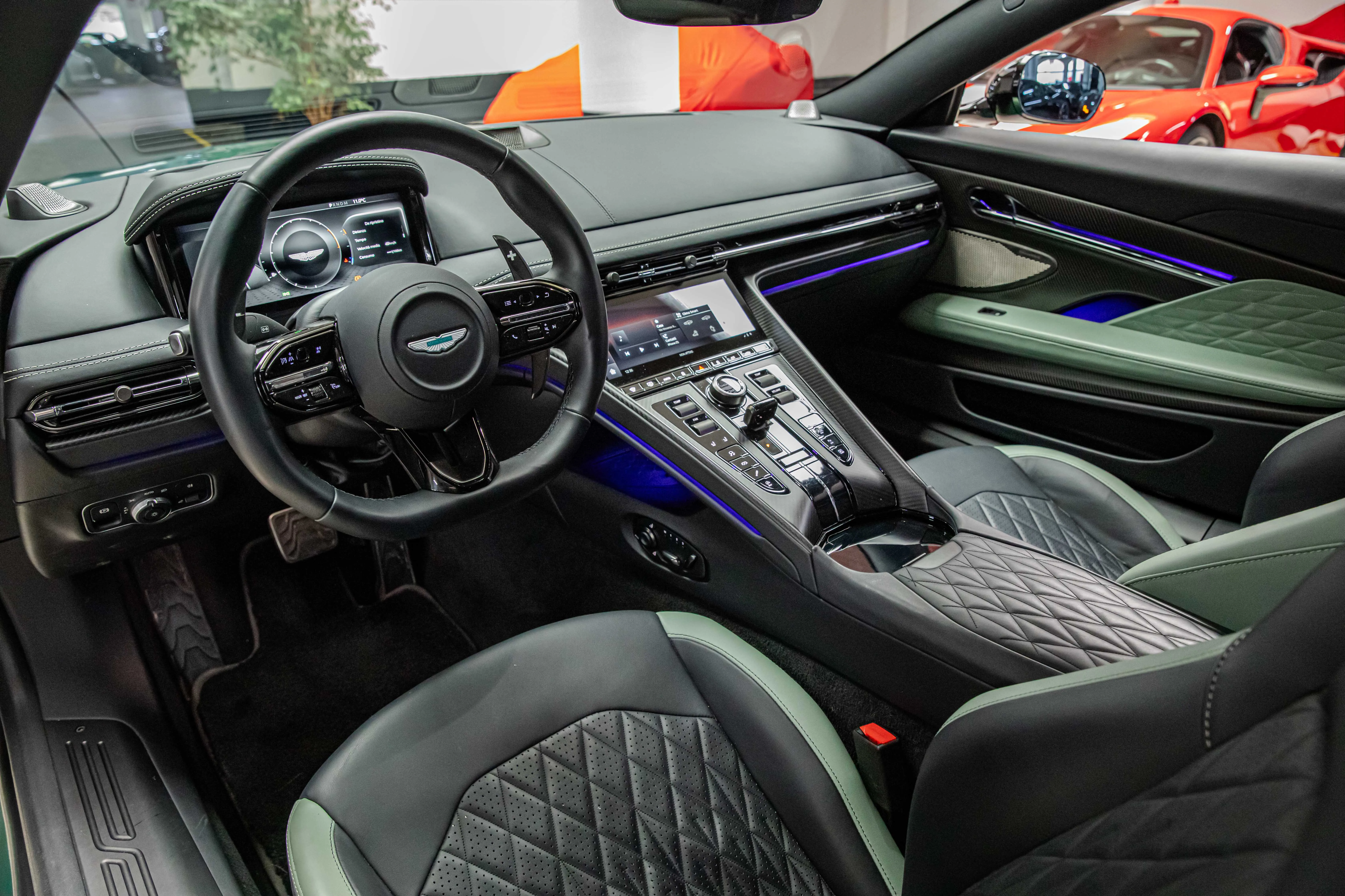 2024 Aston Martin DB12, 9/26