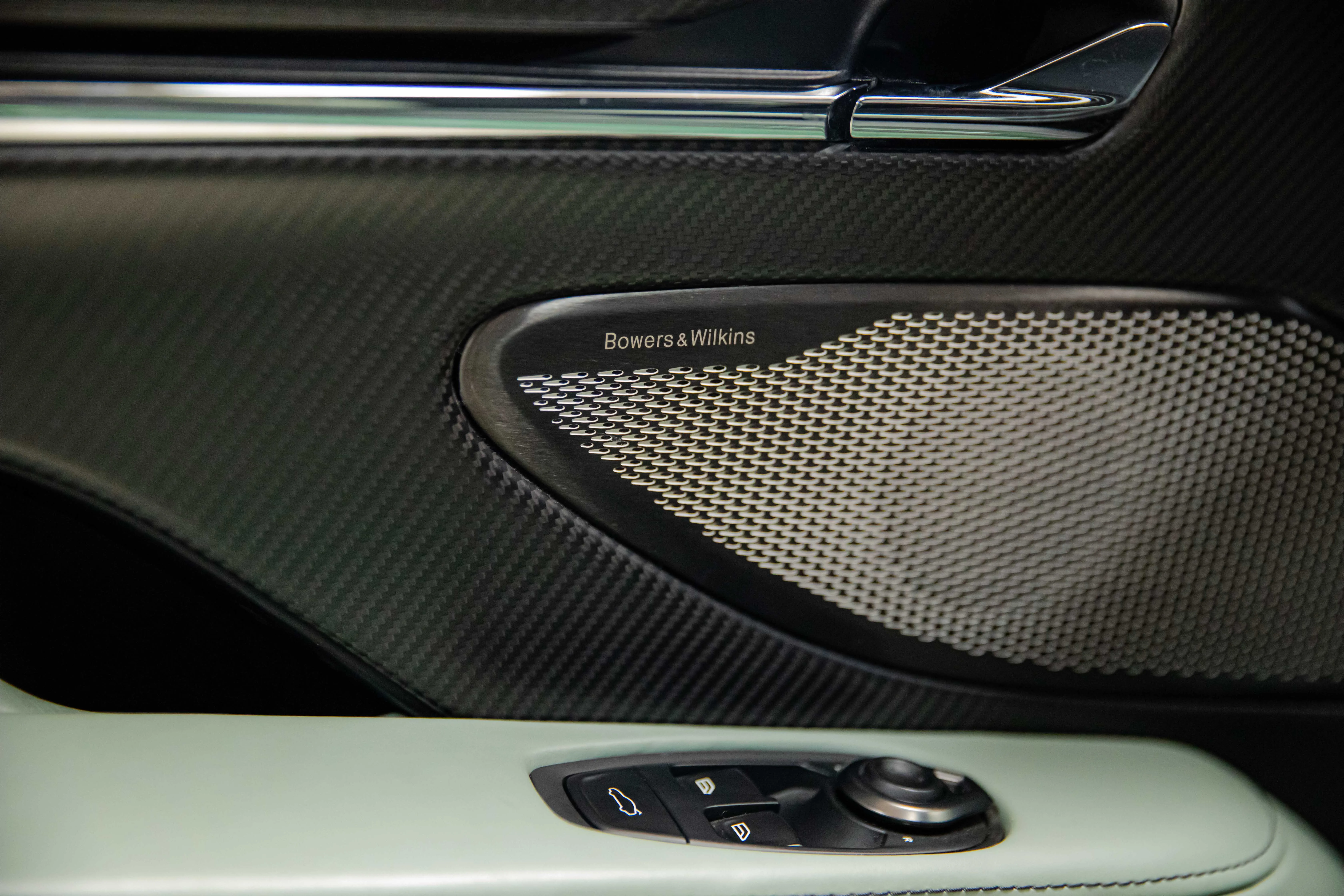 2024 Aston Martin DB12, 14/26