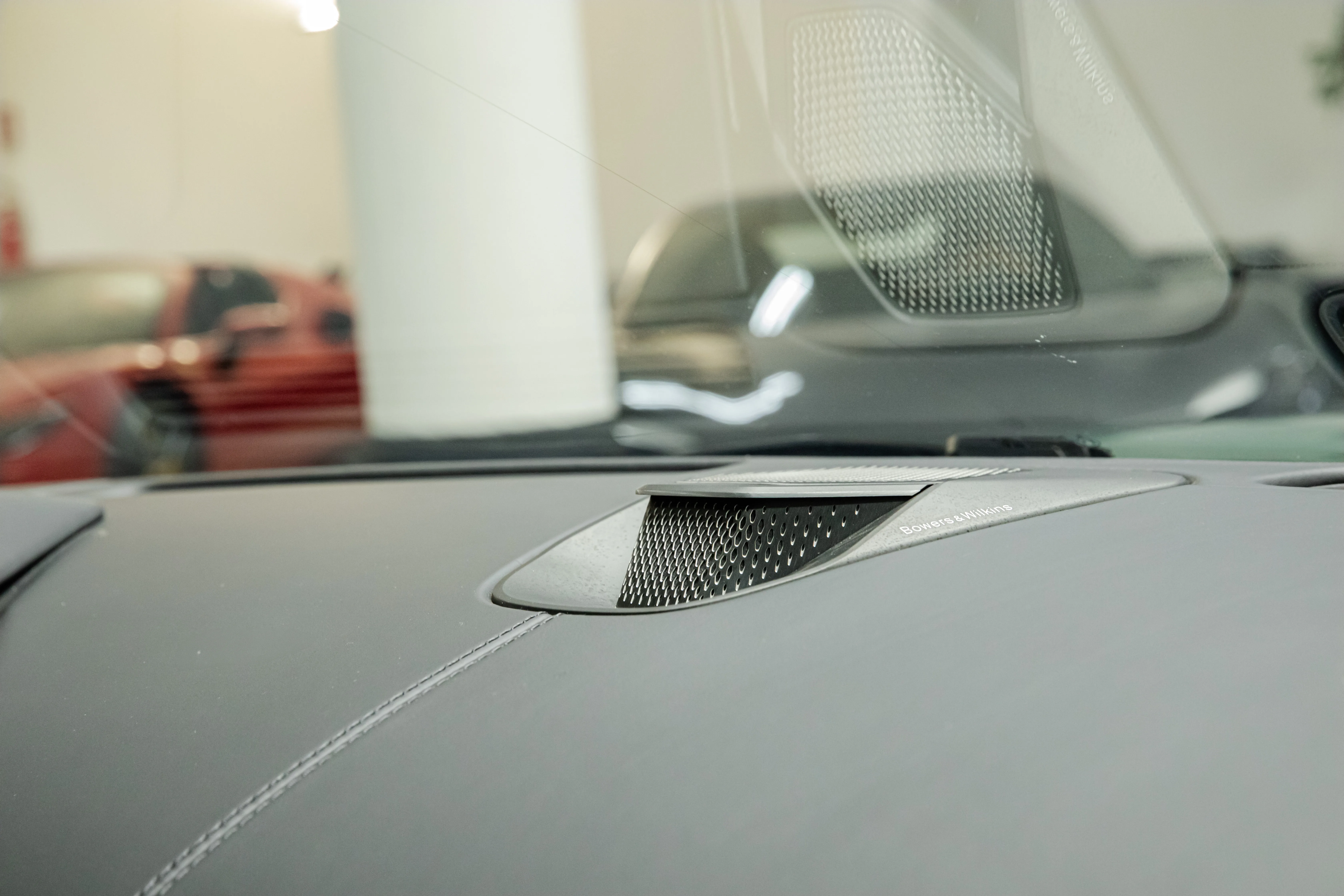 2024 Aston Martin DB12, 18/26
