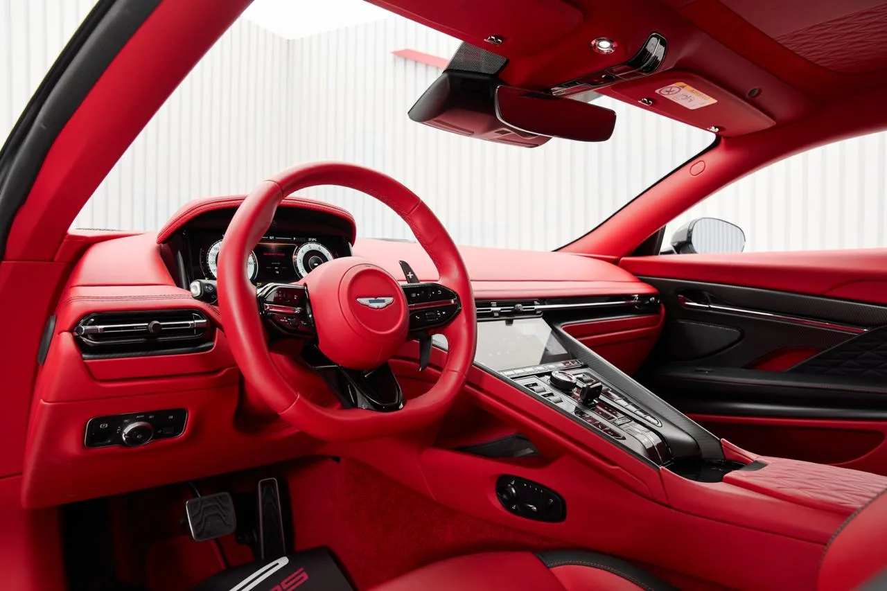 2024 Aston Martin DB12, 9/16