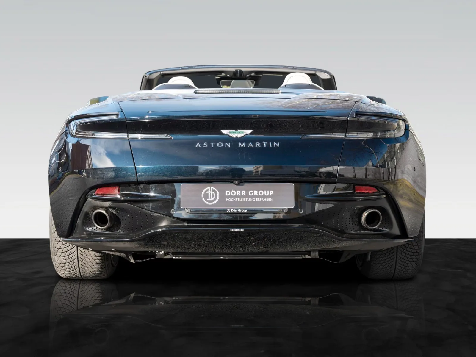 2024 Aston Martin DB12 Volante, 8/30