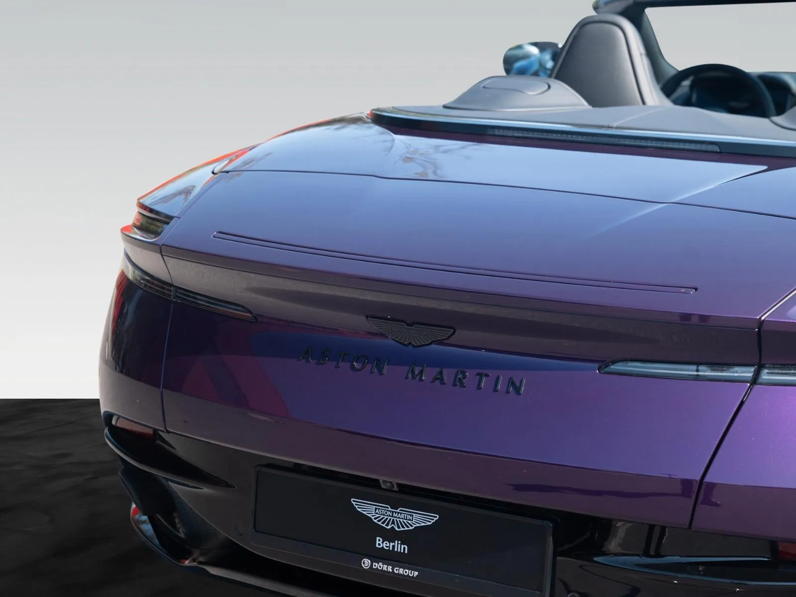 2024 Aston Martin DB12 Volante, 20/30