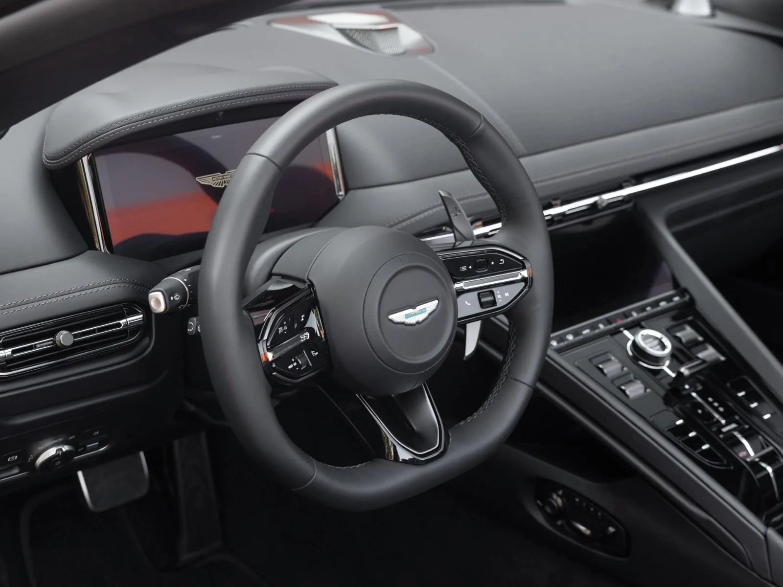 2024 Aston Martin DB12 Volante, 25/30