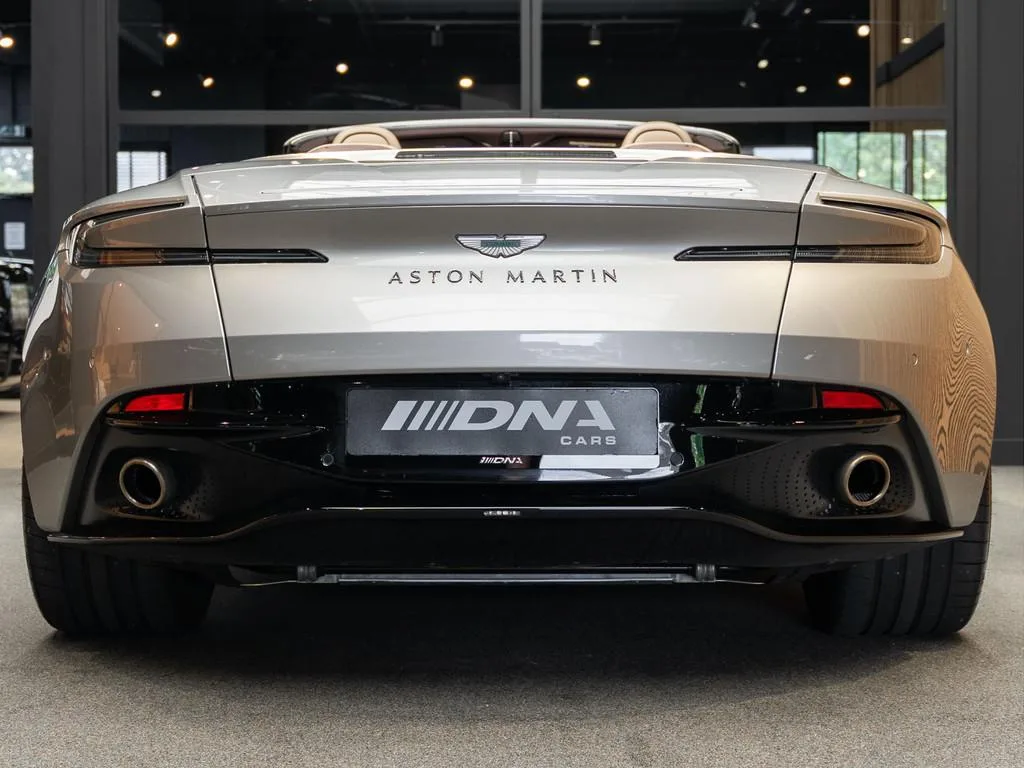 2024 Aston Martin DB12 Volante, 4/30