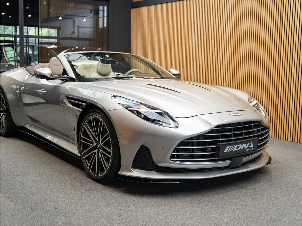 2024 Aston Martin DB12 Volante, 13/30