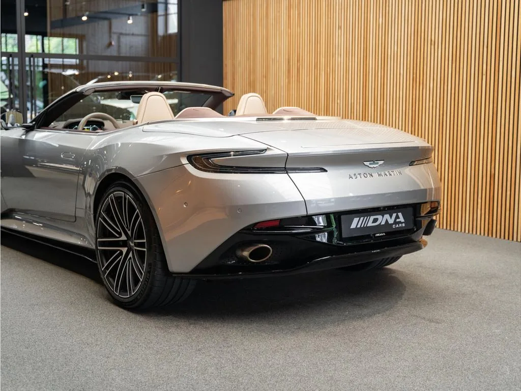 2024 Aston Martin DB12 Volante, 14/30