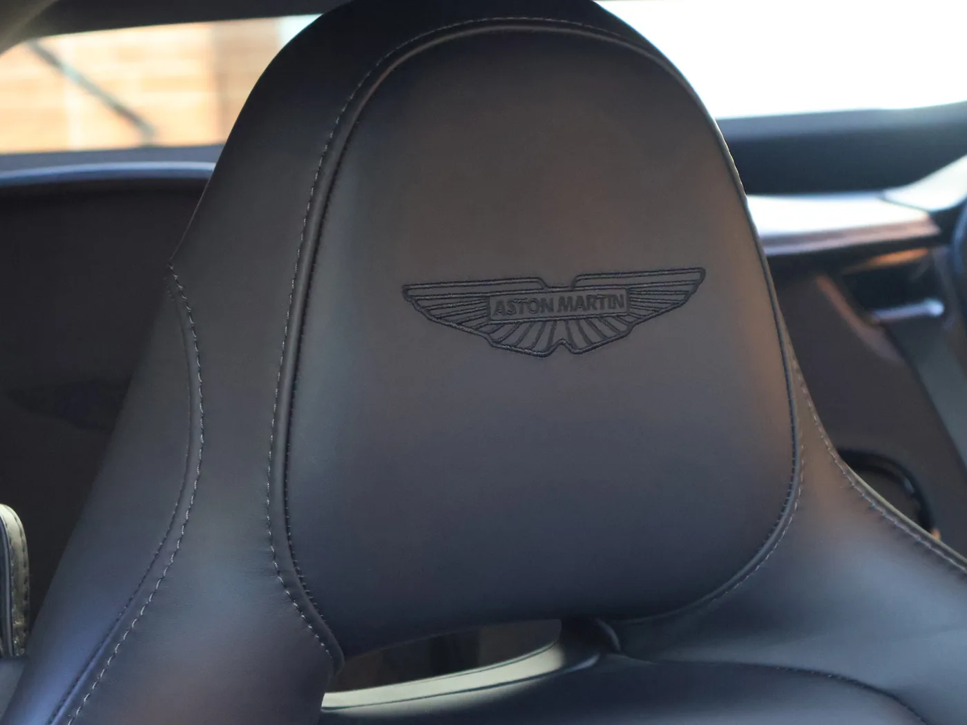 2024 Aston Martin DB12 Volante offered by a franchised dealer group in Pangbourne, United Kingdom, photo 5 of 25