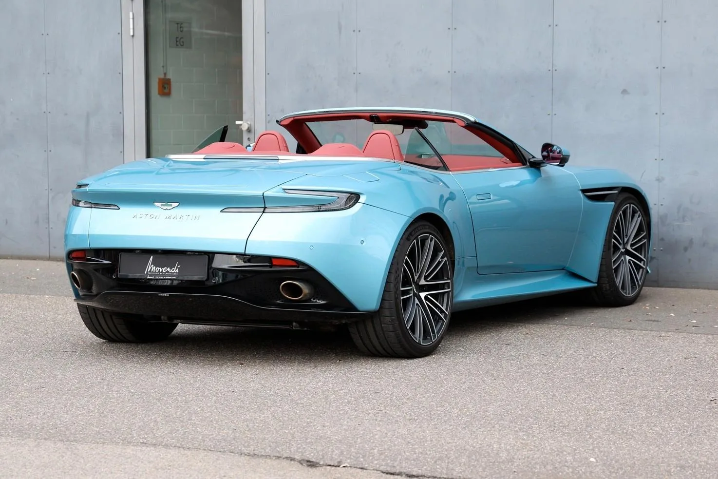 2024 Aston Martin DB12 Volante, 9/24