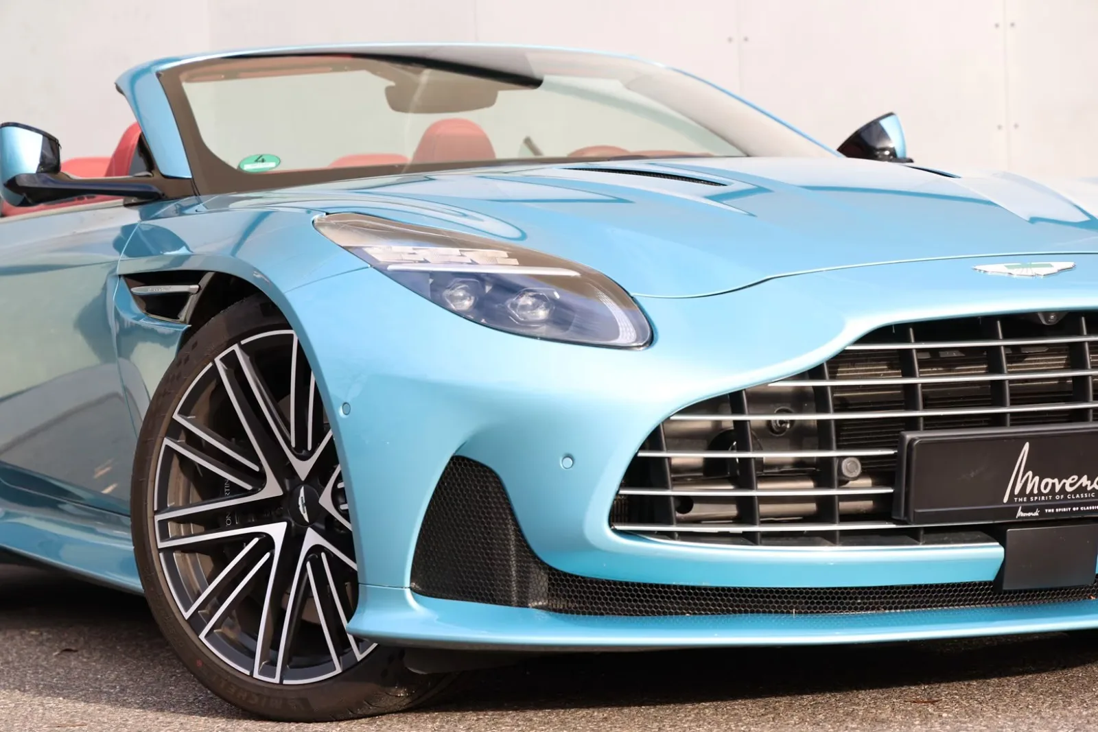 2024 Aston Martin DB12 Volante, 21/24