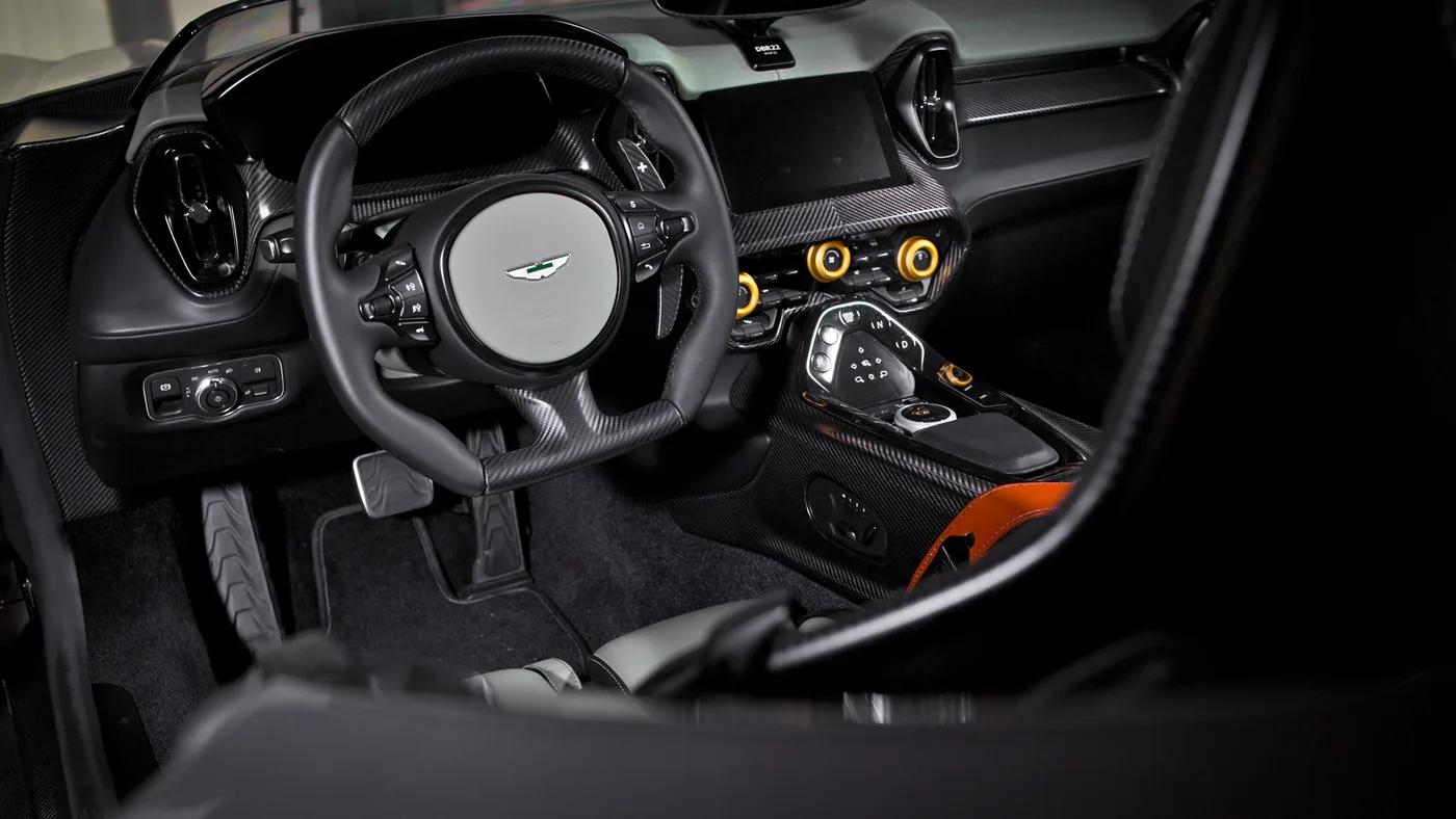 2024 Aston Martin DBR22 offered by a specialist dealer in Cologne, Germany, photo 7 of 25