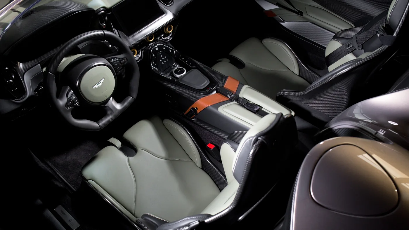 2024 Aston Martin DBR22 offered by a specialist dealer in Cologne, Germany, photo 12 of 25