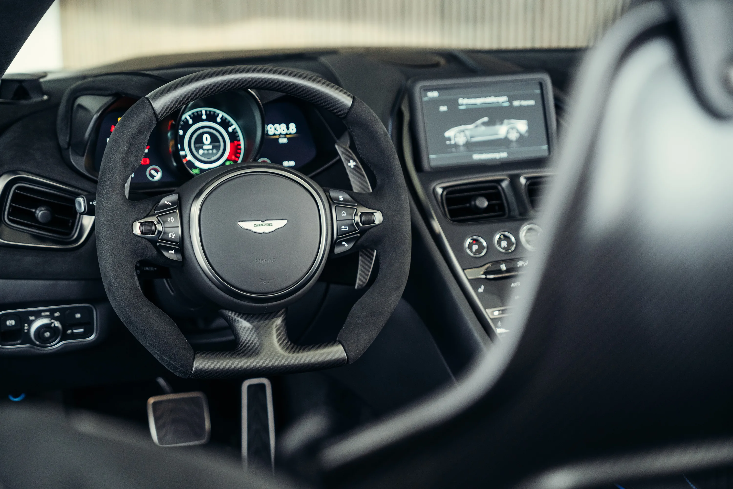 2024 Aston Martin DBS 770 Ultimate Volante, 20/30