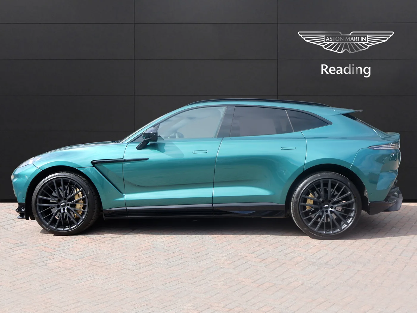 2024 Aston Martin DBX 707 angeboten von einer Vertragshändlergruppe in Pangbourne, Vereinigtes Königreich, Foto 9 von 25