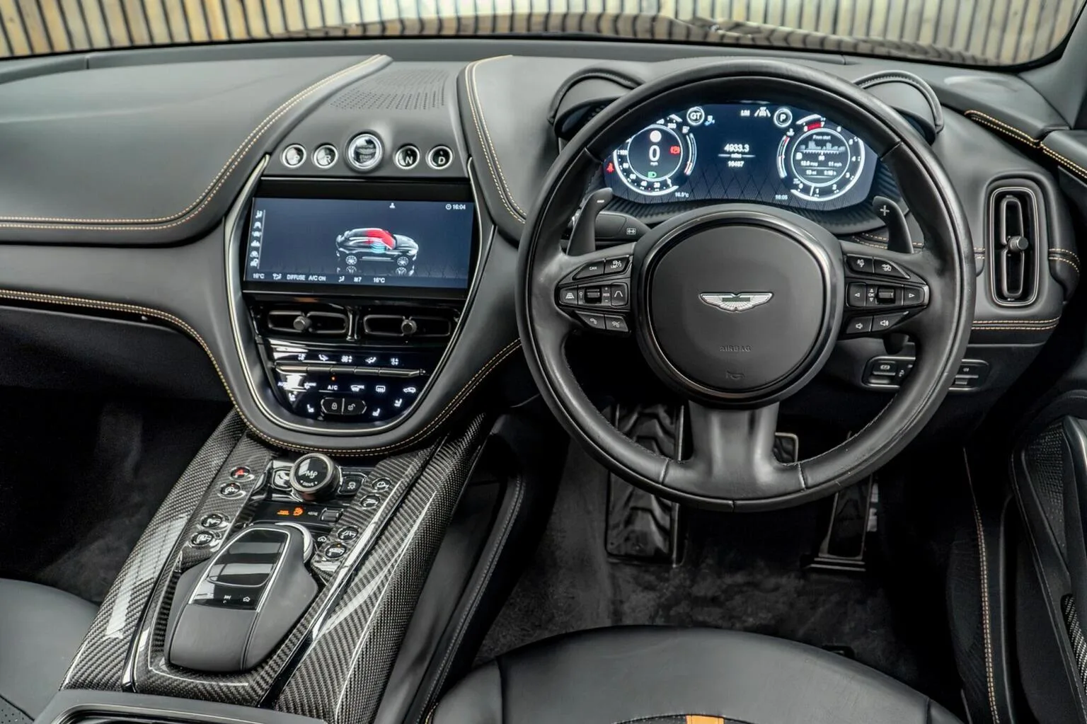2024 Aston Martin DBX 707, 25/30
