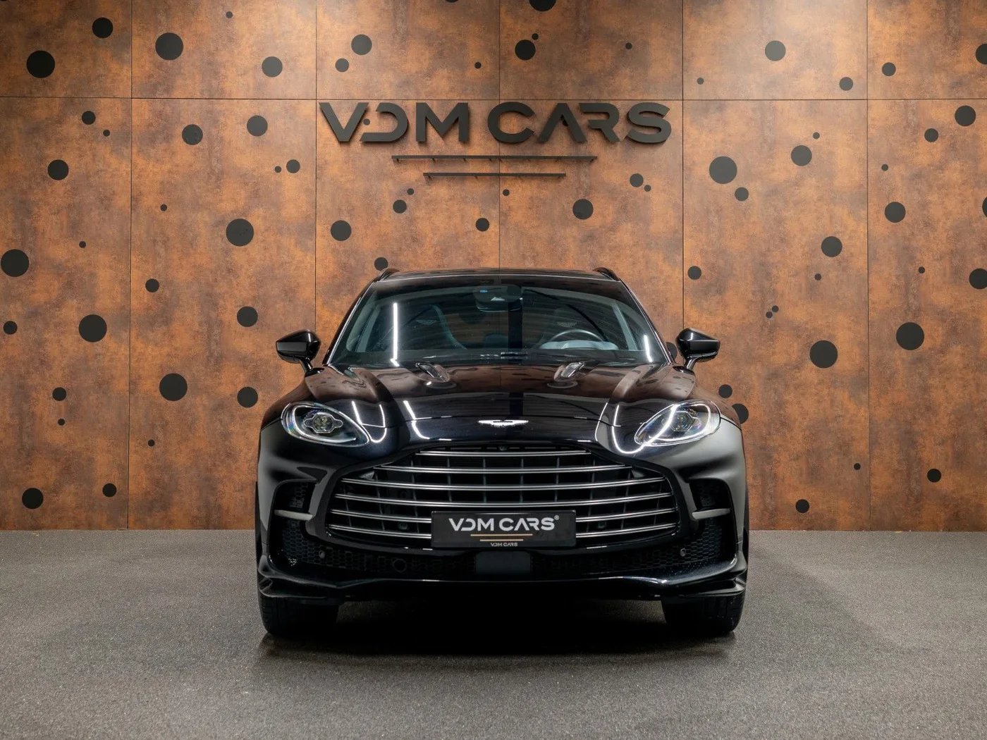 2024 Aston Martin DBX 707 angeboten von einem Supersportwagenhändler in Gronau, Deutschland, Foto 8 von 25