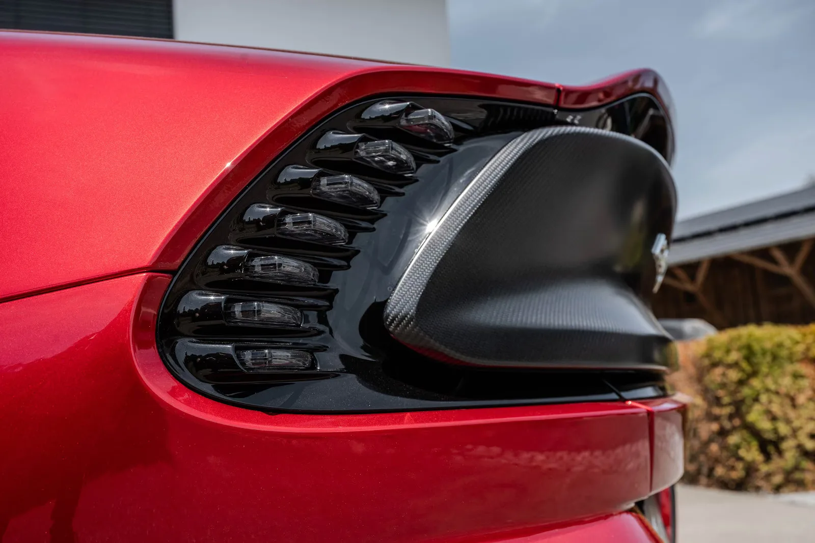 2024 Aston Martin Vanquish, 18/30