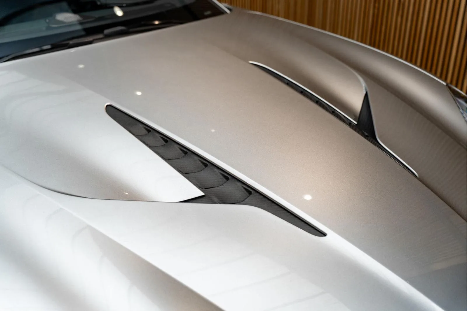 2024 Aston Martin Vanquish, 20/30
