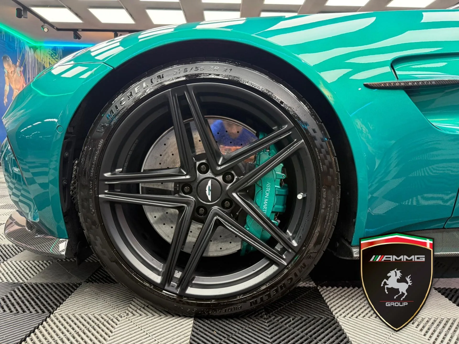 2024 Aston Martin Vantage, 8/15