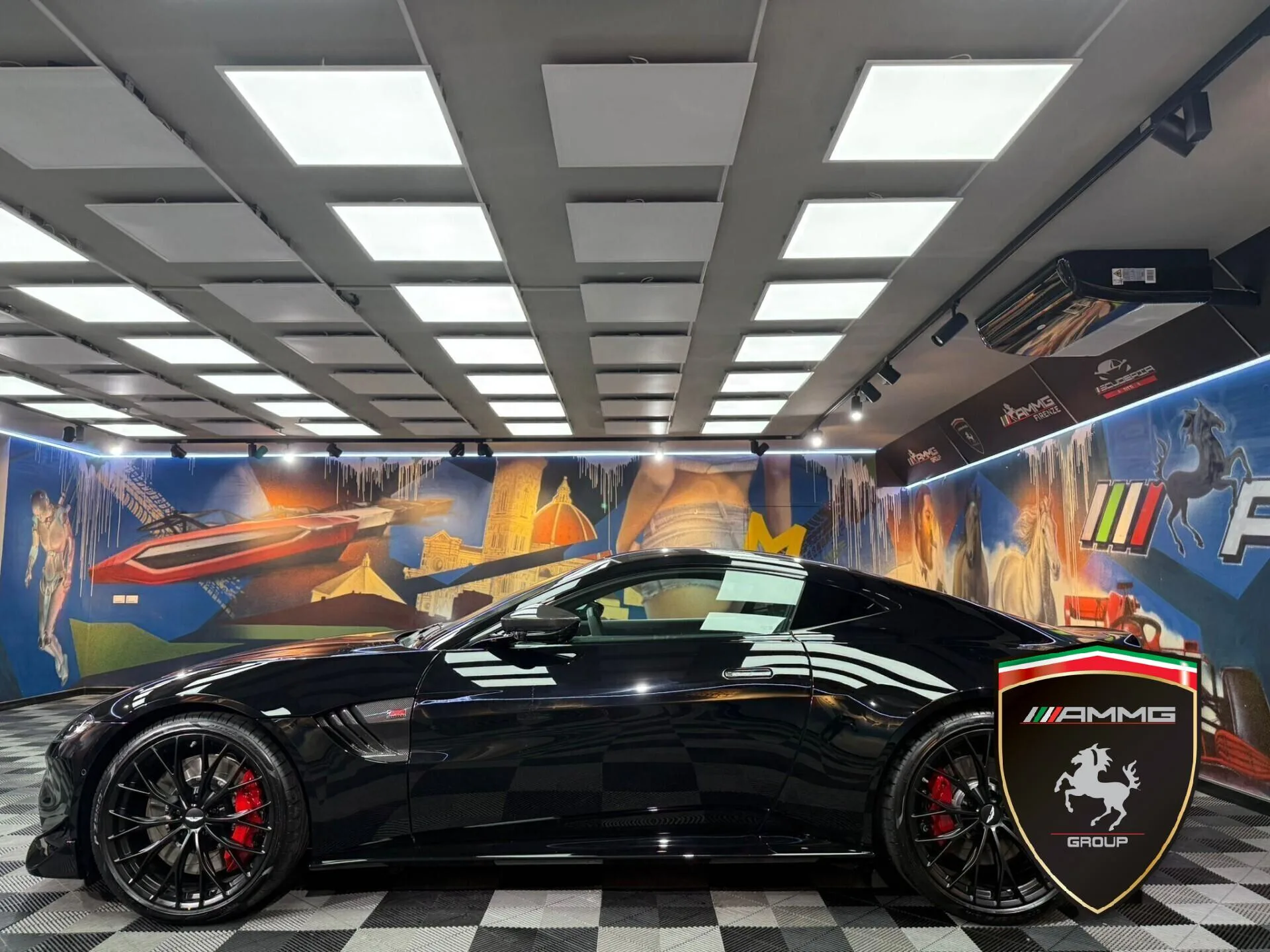 2024 Aston Martin Vantage F1 Edition, 7/15