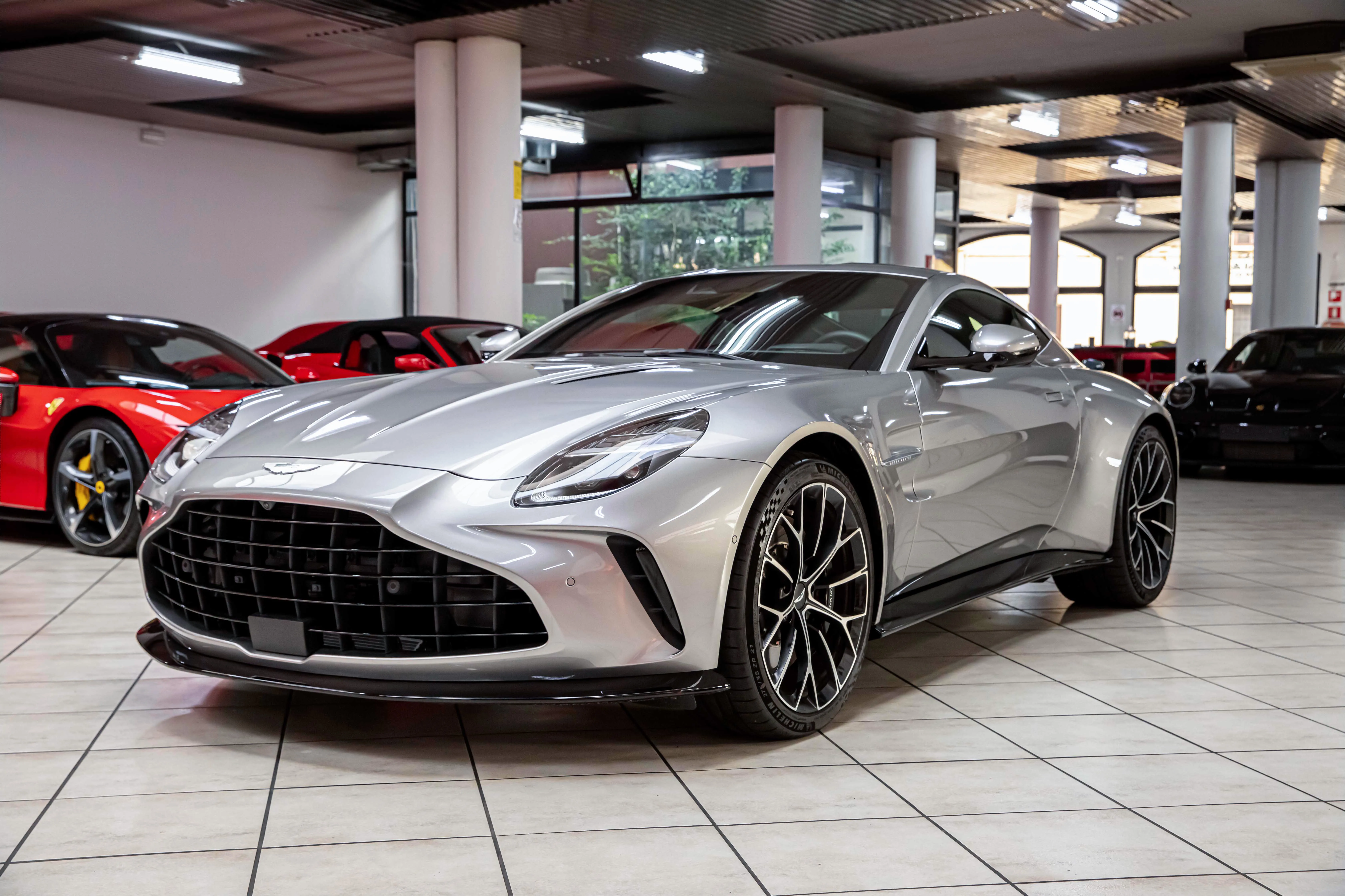 2024 Aston Martin Vantage, 5/30