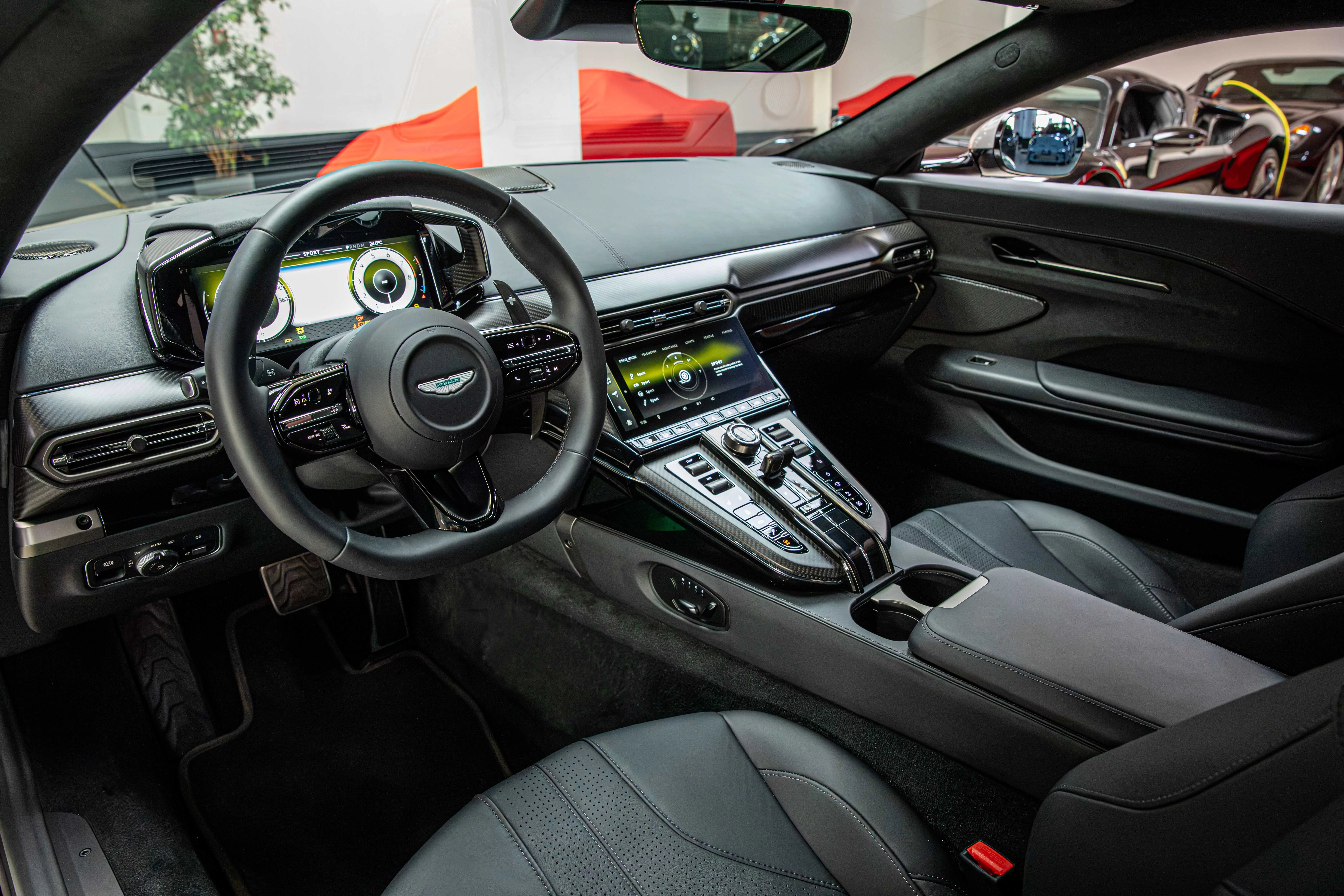 2024 Aston Martin Vantage, 11/30